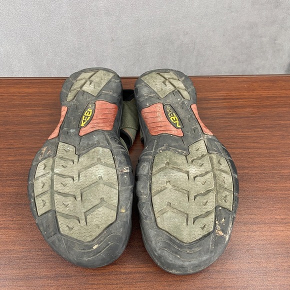 Keen Newport H2 Mens US 12 Sandal Olive Green Bungee Cord Lace Outdoor Hiking